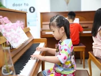 KHÓA HỌC PIANO CẤP TỐC