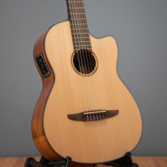 GUITAR YAMAHA NCX1