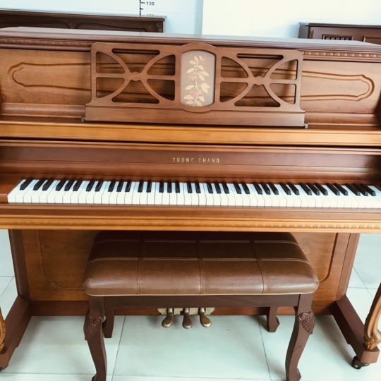 ĐÀN PIANO CƠ YOUNG CHANG  UC-118