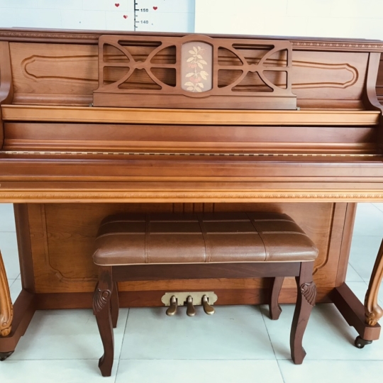 ĐÀN PIANO CƠ YOUNG CHANG  UC-118